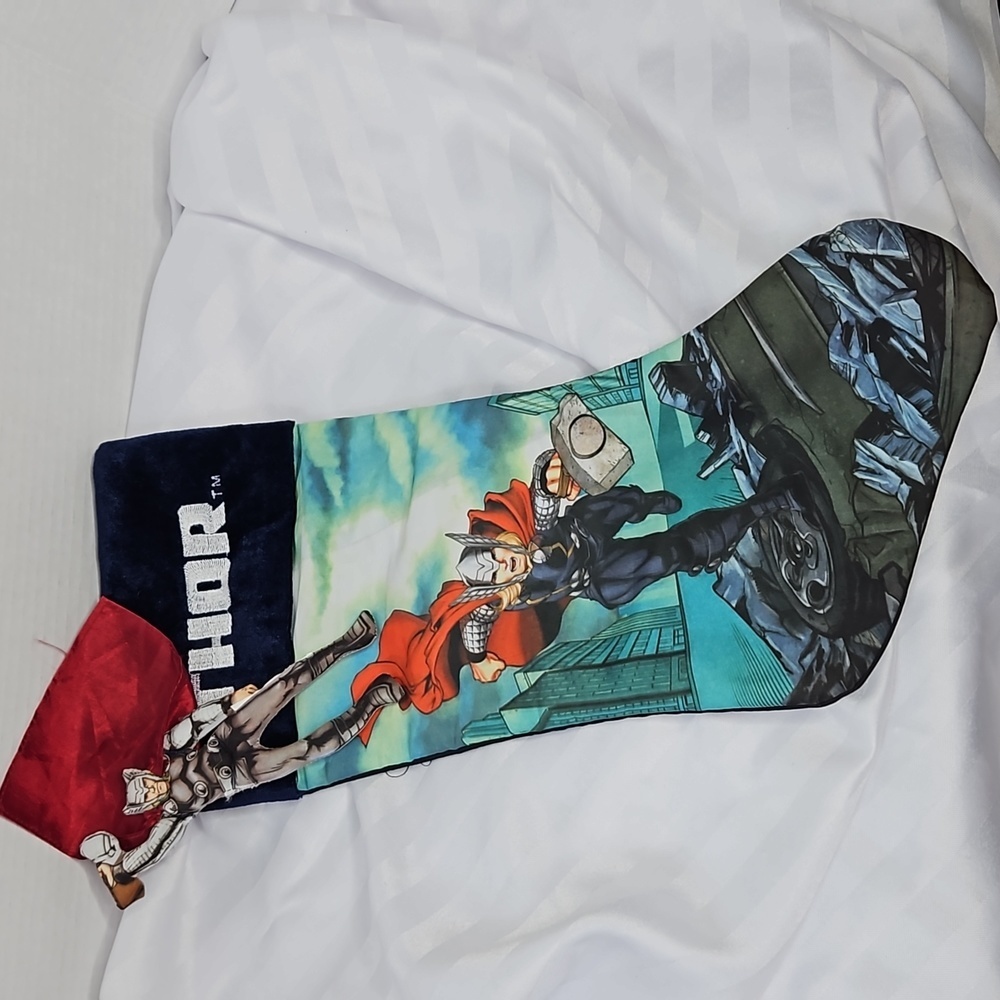 HOLIDAY MARVEL THOR STOCKING NWOT